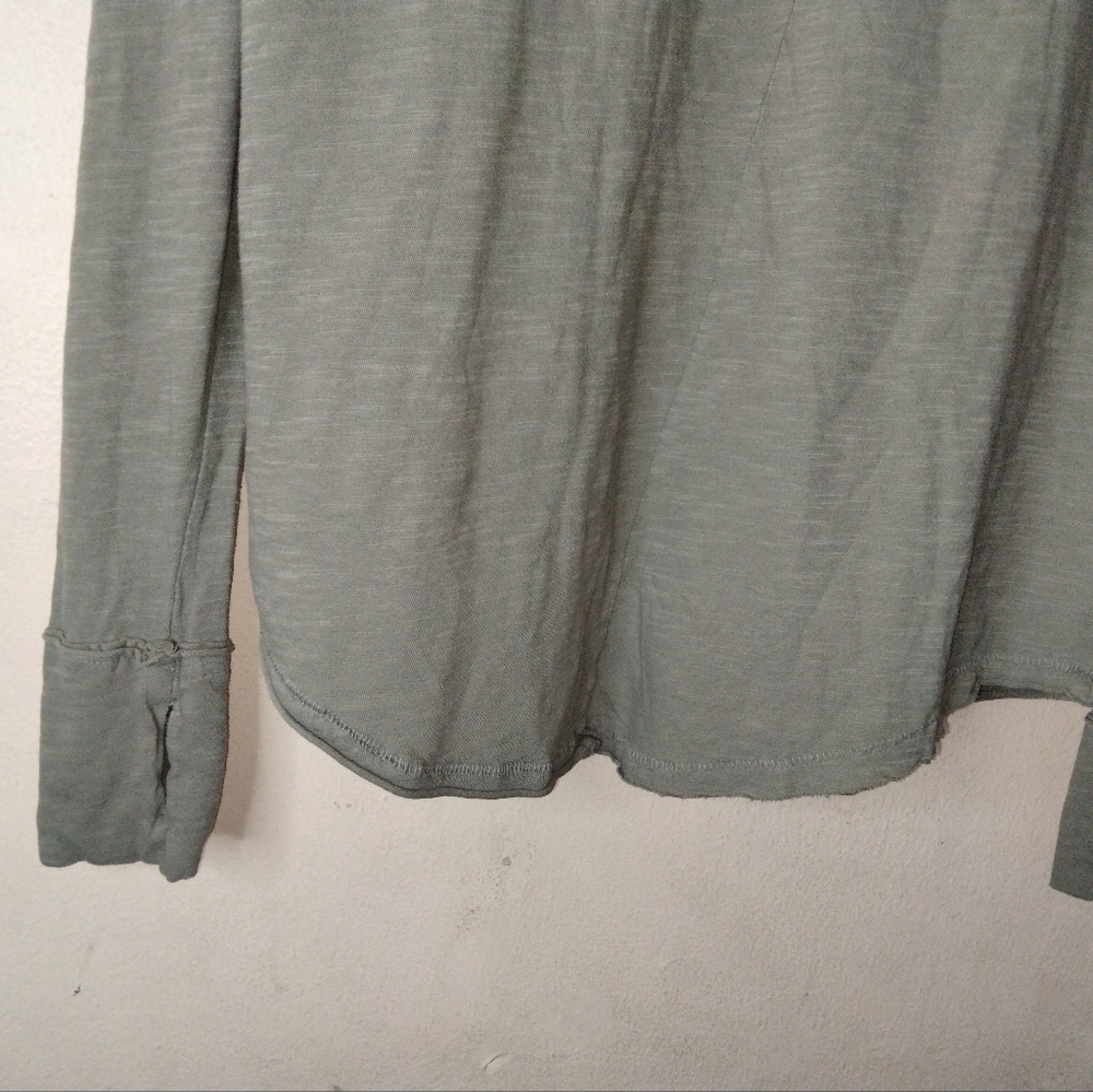 New Free People Arden Tee Long Sleeve Oversize Olive Washed Army Green S… - Picture 10 of 14